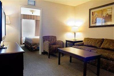 фото отеля Holiday Inn Hotel & Suites West Edmonton