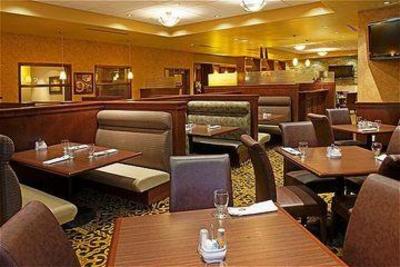фото отеля Holiday Inn Hotel & Suites West Edmonton