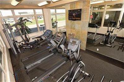 фото отеля Holiday Inn Hotel & Suites West Edmonton