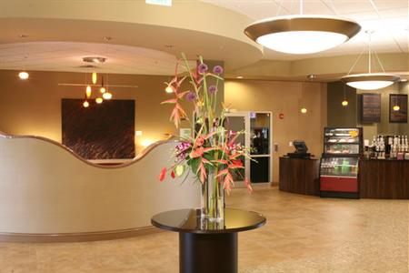 фото отеля Holiday Inn Omaha Downtown Airport