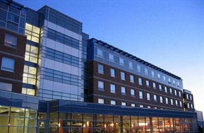фото отеля Residence & Conference Centre Oshawa