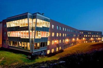 фото отеля Residence & Conference Centre Oshawa