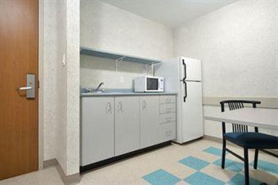 фото отеля Residence & Conference Centre Oshawa