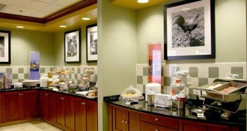 фото отеля Hampton Inn South Kingstown