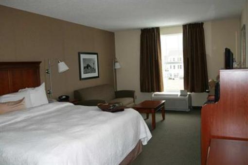 фото отеля Hampton Inn South Kingstown