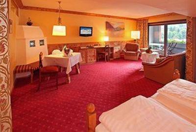 фото отеля Tiefenbrunner Hotel