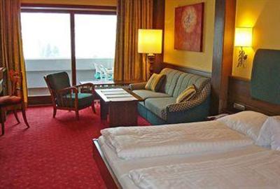 фото отеля Tiefenbrunner Hotel