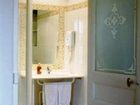 фото отеля Le Clos Saint Nicolas Neauphle le Chateau