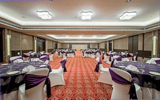 фото отеля Holiday Inn Amritsar Ranjit Avenue