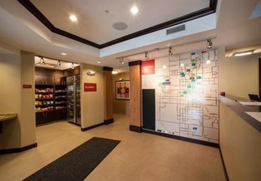 фото отеля TownePlace Suites Roswell