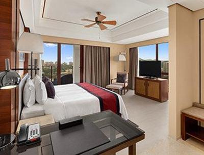 фото отеля Ramada Plaza Sanya