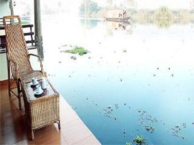 фото отеля Lake Haven Island Resorts