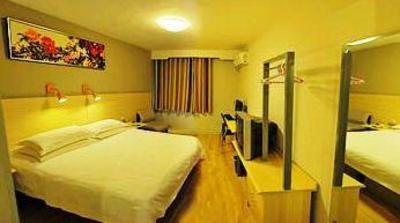 фото отеля Zhongzhou Inn Zhoukou Bayi Road