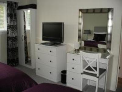 фото отеля Cherrytrees Bed & Breakfast