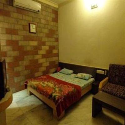 фото отеля Suncity Cottage