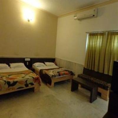 фото отеля Suncity Cottage