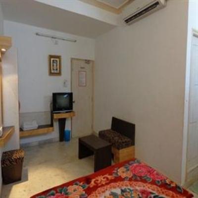 фото отеля Suncity Cottage