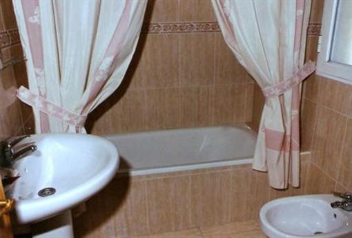 фото отеля Hostal 82