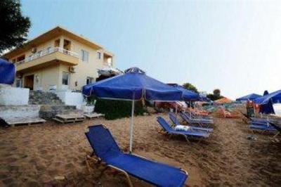 фото отеля Hermes Beach Studios