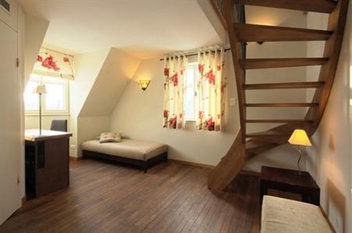 фото отеля Hotel De l'Illwald Selestat