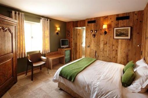 фото отеля Hotel De l'Illwald Selestat