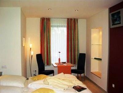 фото отеля Hotel Pfalzer Hof