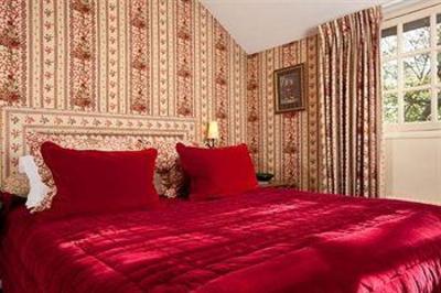фото отеля Cazaudehore La Forestiere Hotel Saint-Germain-en-Laye