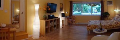 фото отеля Shore-Line B&B