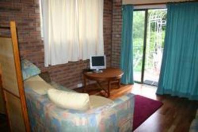 фото отеля Earths Magic Apartment Bellingen
