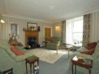 Frondderw Country House