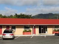 Wild Chinook Inn