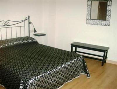 фото отеля Hostal Gadir