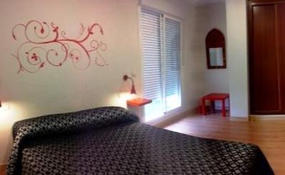 фото отеля Hostal Gadir