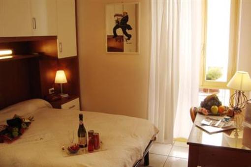 фото отеля Garni Orchidea Hotel