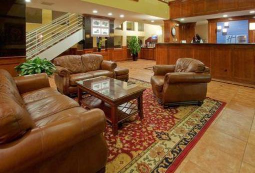 фото отеля Holiday Inn Express & Suites Arlington, TX