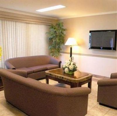 фото отеля Canway Inn & Suites
