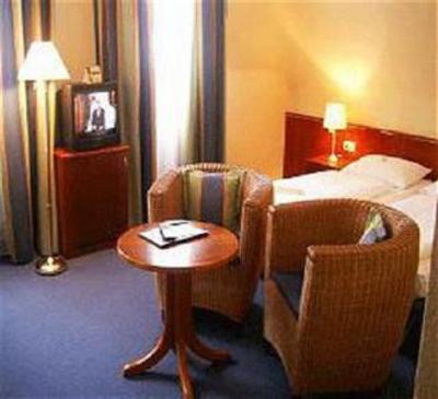 фото отеля Hotel Minerva Freiburg im Breisgau
