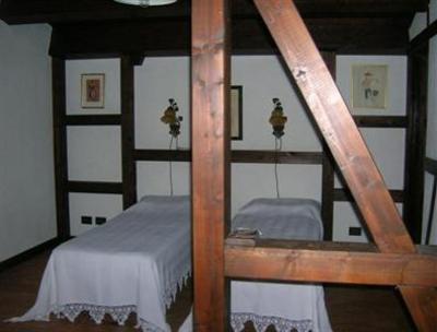 фото отеля Palazzo Verga Bed and Breakfast Cotronei