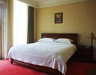 фото отеля The Empire Club Chengdu