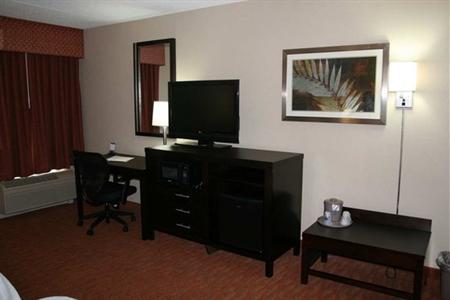 фото отеля Hampton Inn Niagara Falls