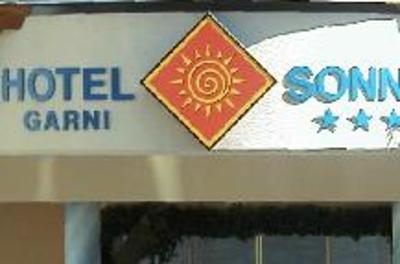 фото отеля Hotel Garni Zur Sonne