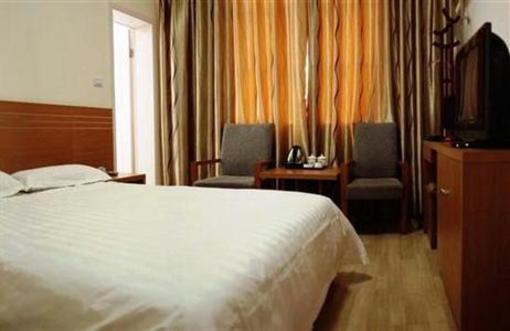 фото отеля Qingzhen Inn