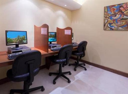 фото отеля Holiday Inn Ciudad del Carmen