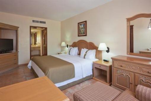фото отеля Holiday Inn Ciudad del Carmen