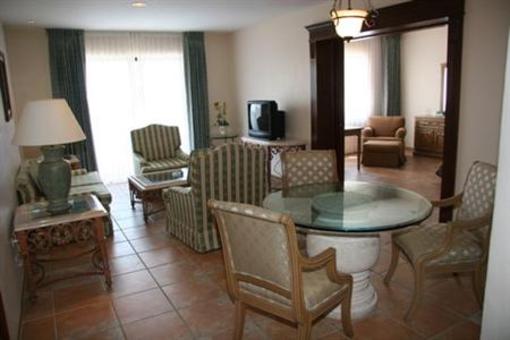 фото отеля Holiday Inn Ciudad del Carmen