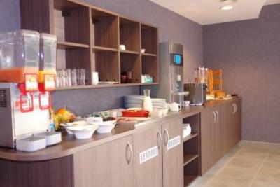 фото отеля Brit Hotel La Fleur de Rhuys