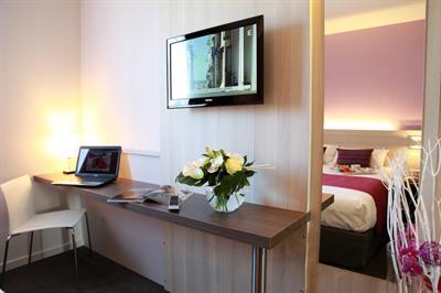 фото отеля Brit Hotel La Fleur de Rhuys