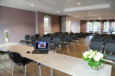 фото отеля Brit Hotel La Fleur de Rhuys