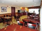 фото отеля Days Inn & Suites- Langley