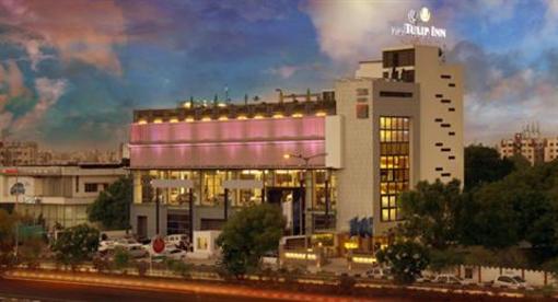 фото отеля Hotel Tulip Inn Ahmedabad